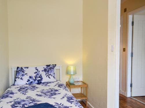 Porthole Cottage