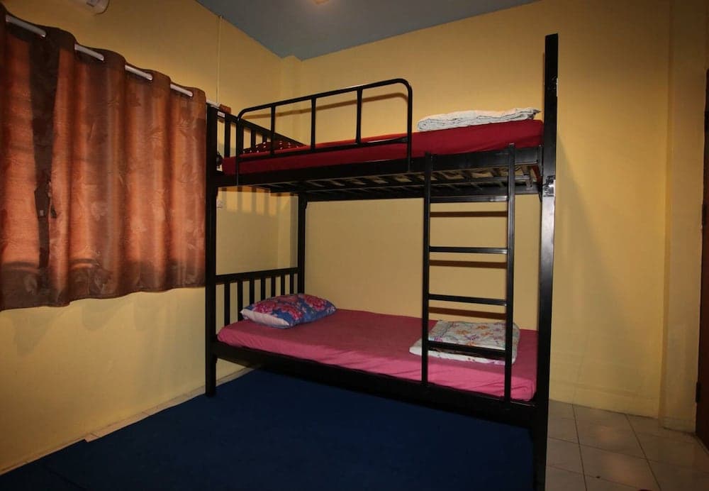 OneIsra Hostel