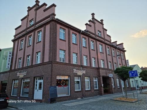 Hostel 1a Zimmer Frei