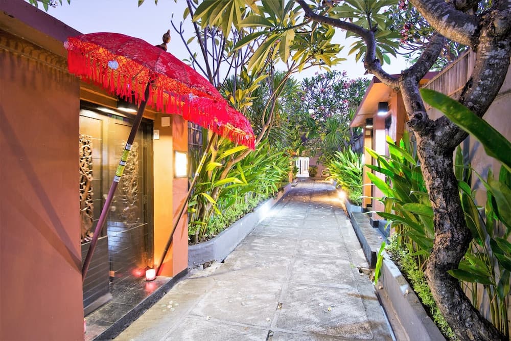 Private Pool Villas Kuta Bali