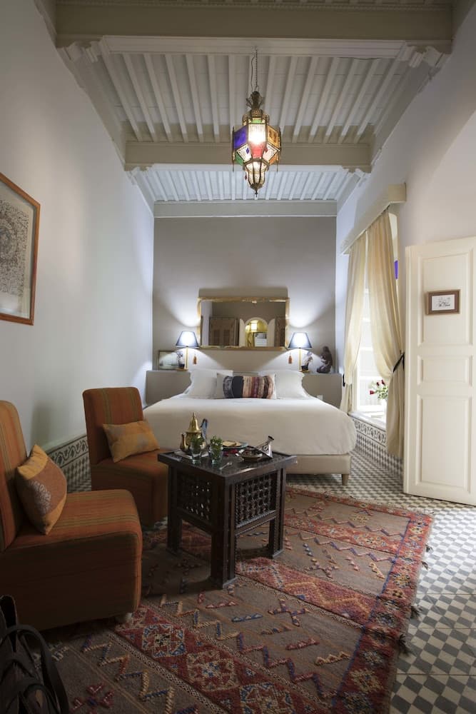 Riad Emotion