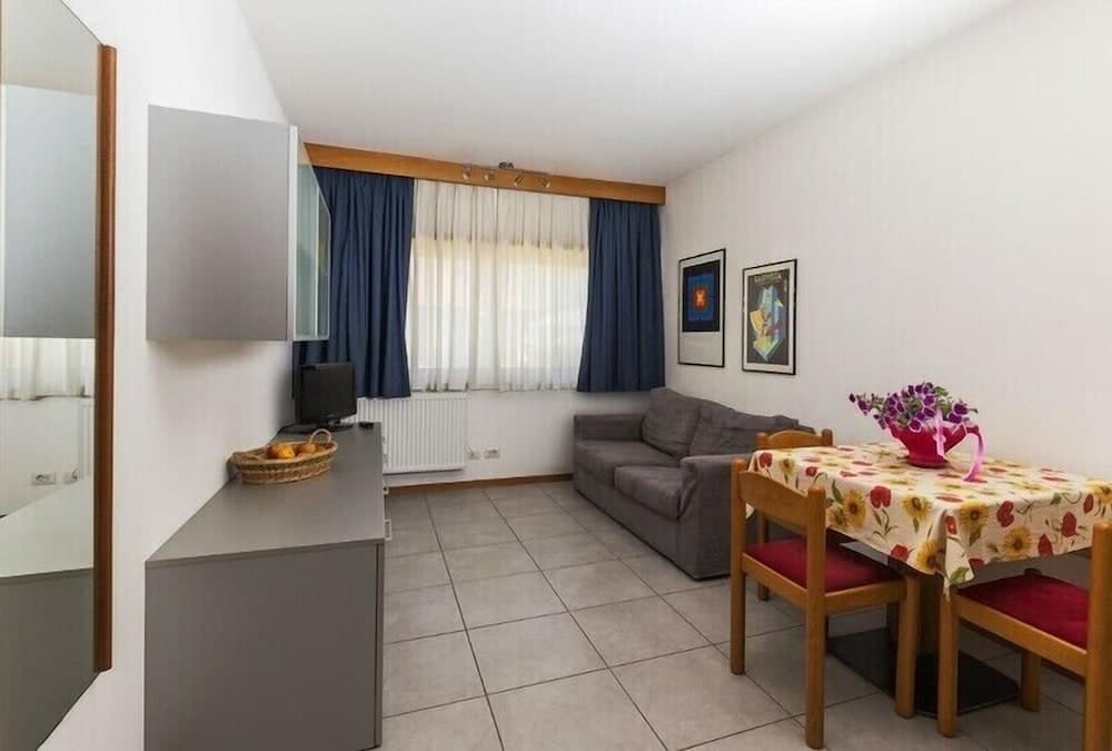 Residence Capitol