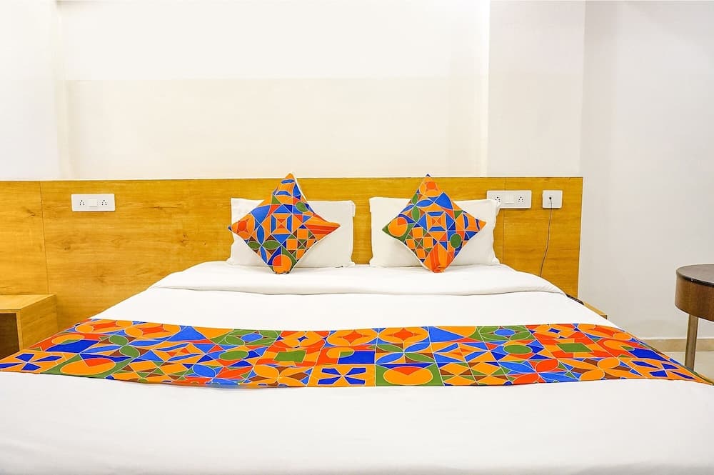 Safron Inn