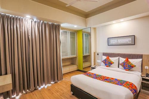 FabHotel Sapphire 83