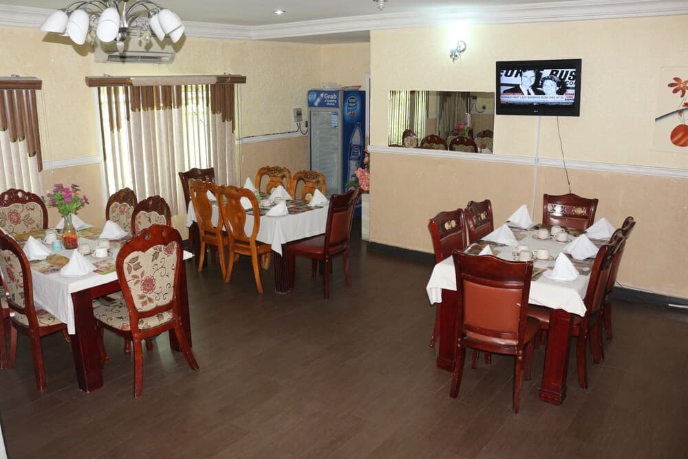 Entry Point Hotel