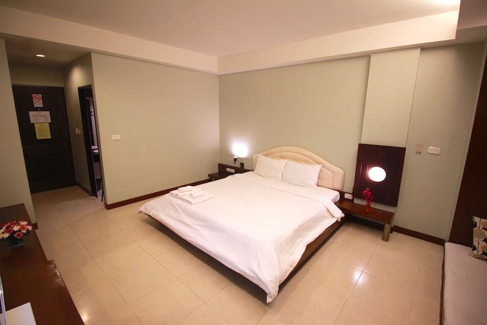 Suparee Parkview Hotel