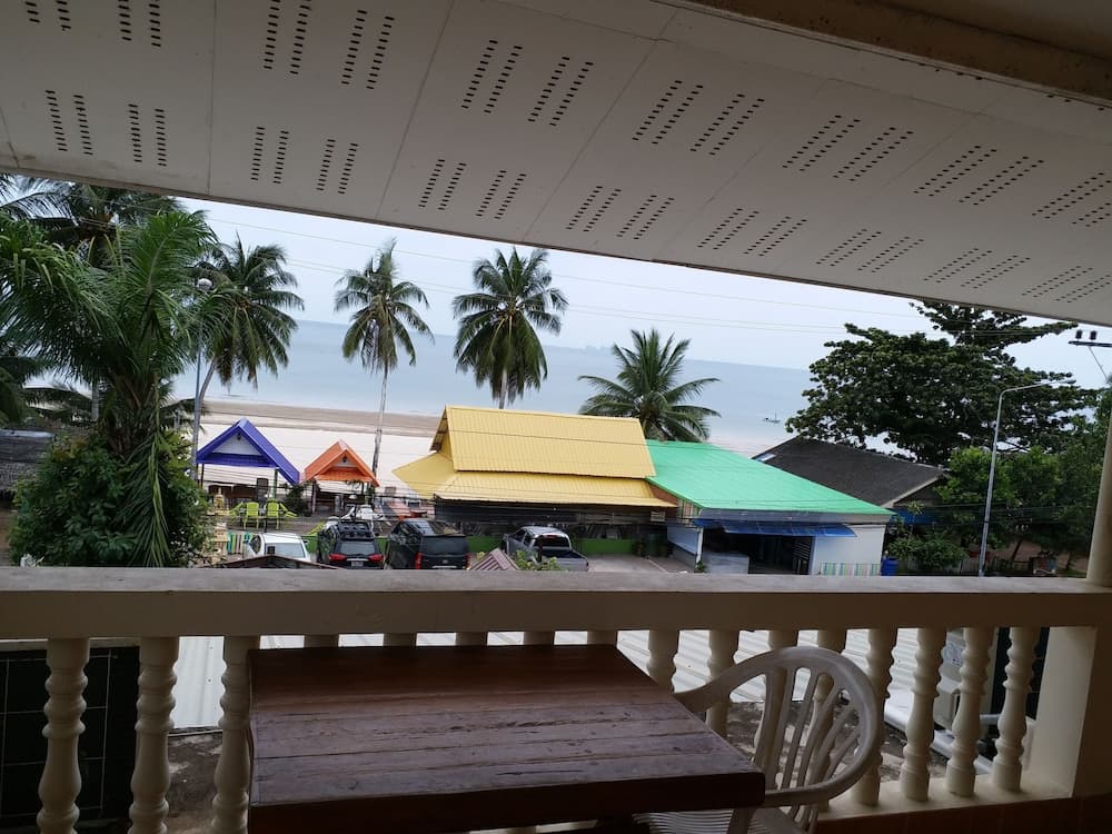 Pirates Terrace