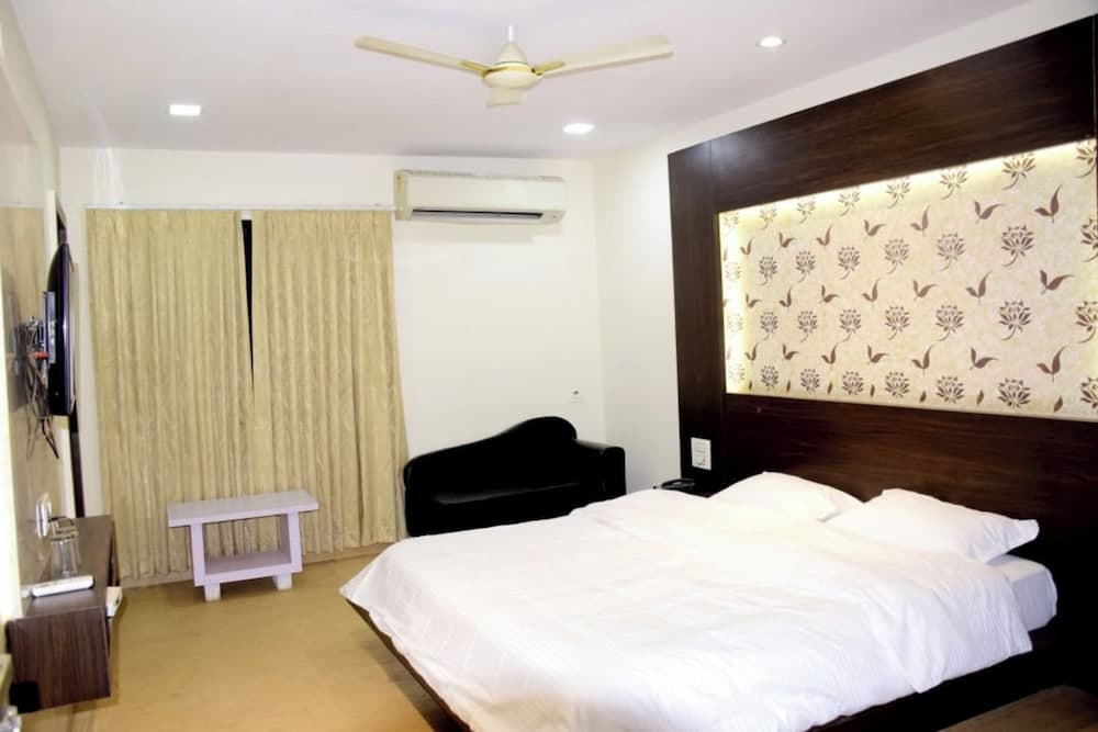Hotel Kanha Ujjain