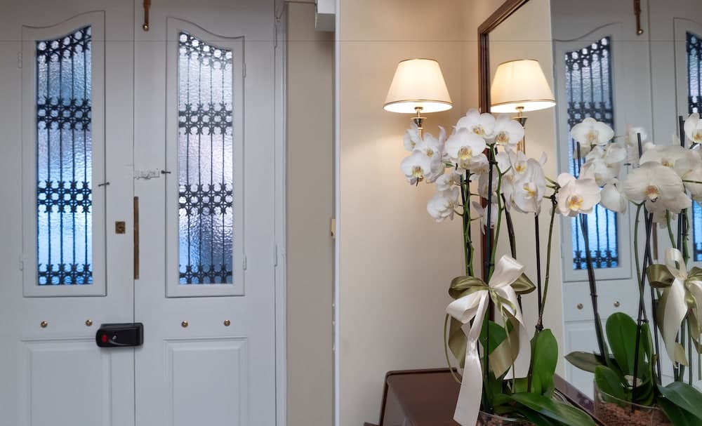 Noble Suites