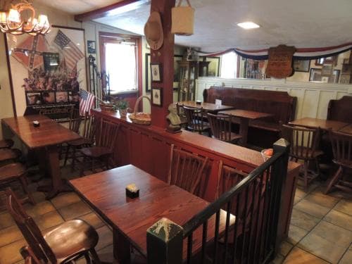 Farnsworth House Inn