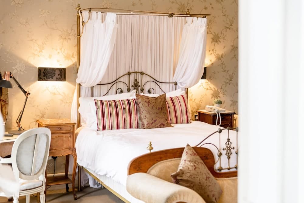Sweeney Hall Hotel