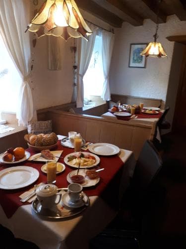 Gasthaus Vinaders