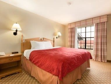 Ramada Huntsville 