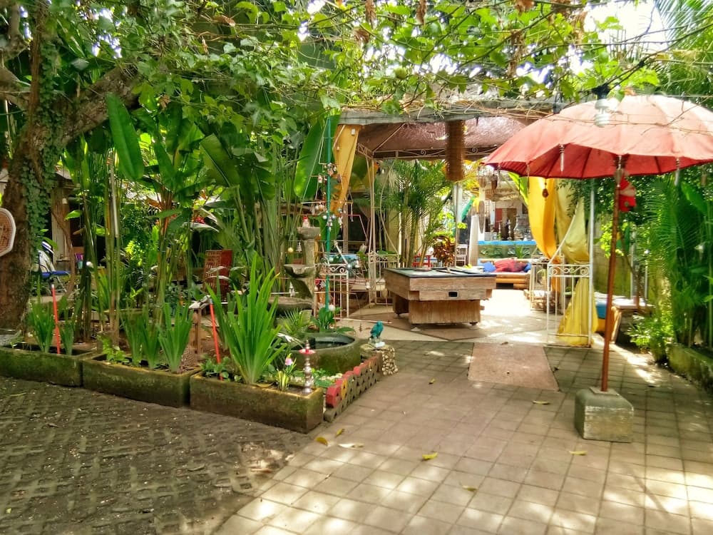 Rumah Warna