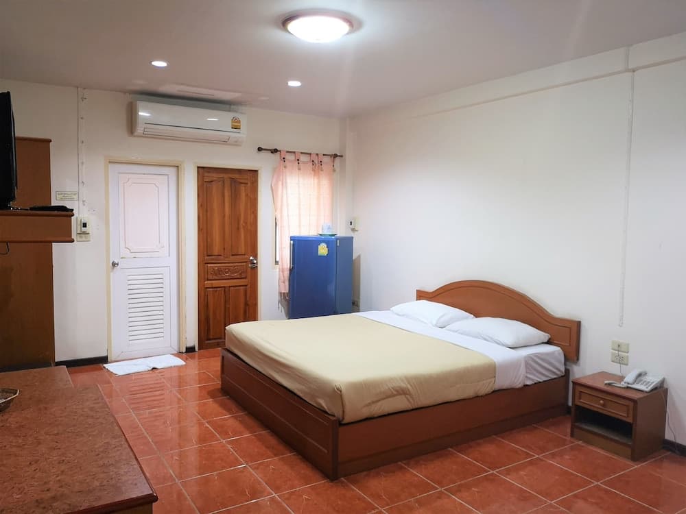 Tonkoon Hotel