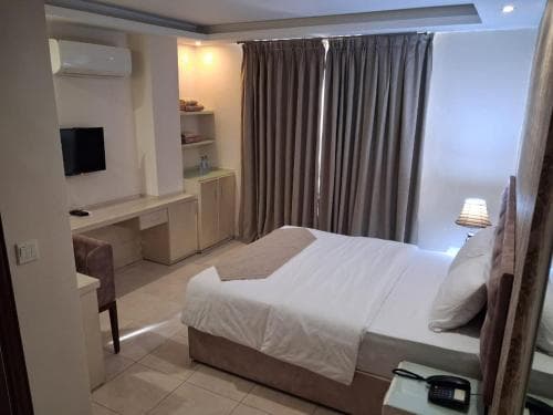Beirut Hotel 2 New