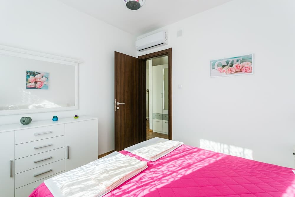 Apartments LORA