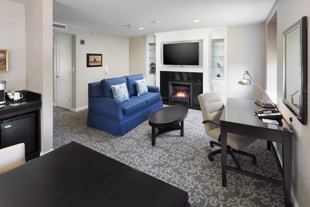 Andover Inn