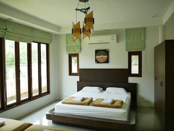 Villa Ravadee Resort