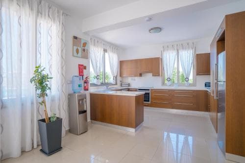 Oniros Villa
