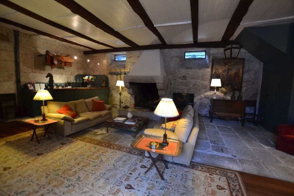 Casa De Sezim