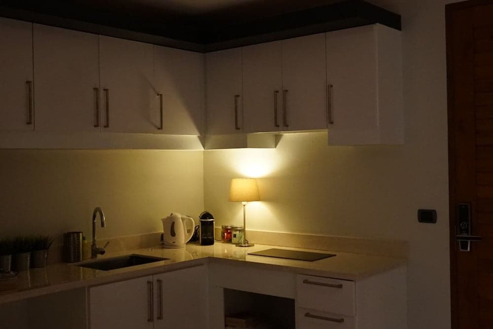 Q Residence