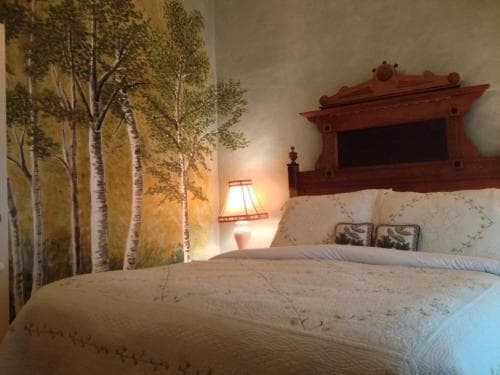 The White House Inn