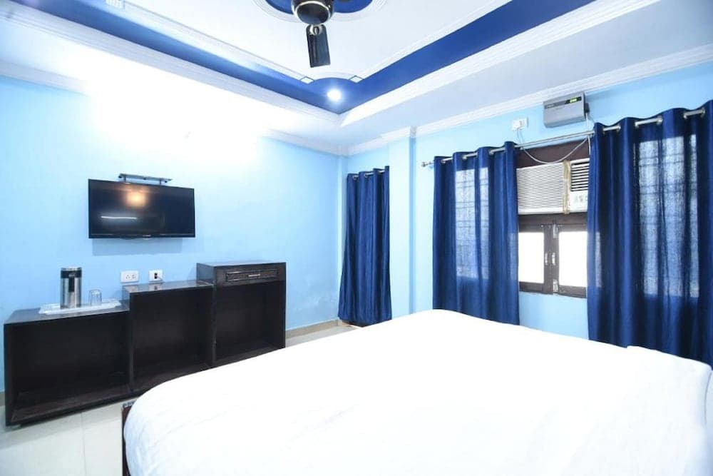 Goroomgo Hotel Aaryan Lucknow