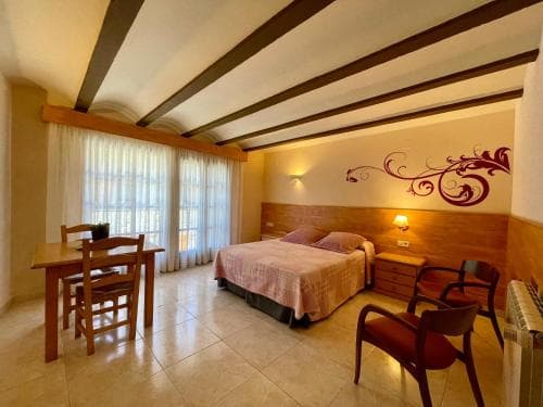 Aparthotel les Corts