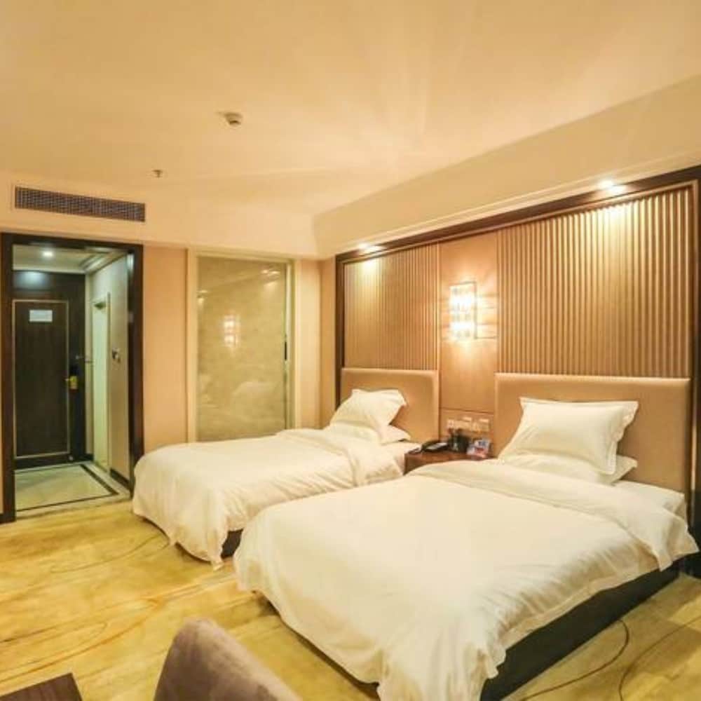 Mingxing Hotel