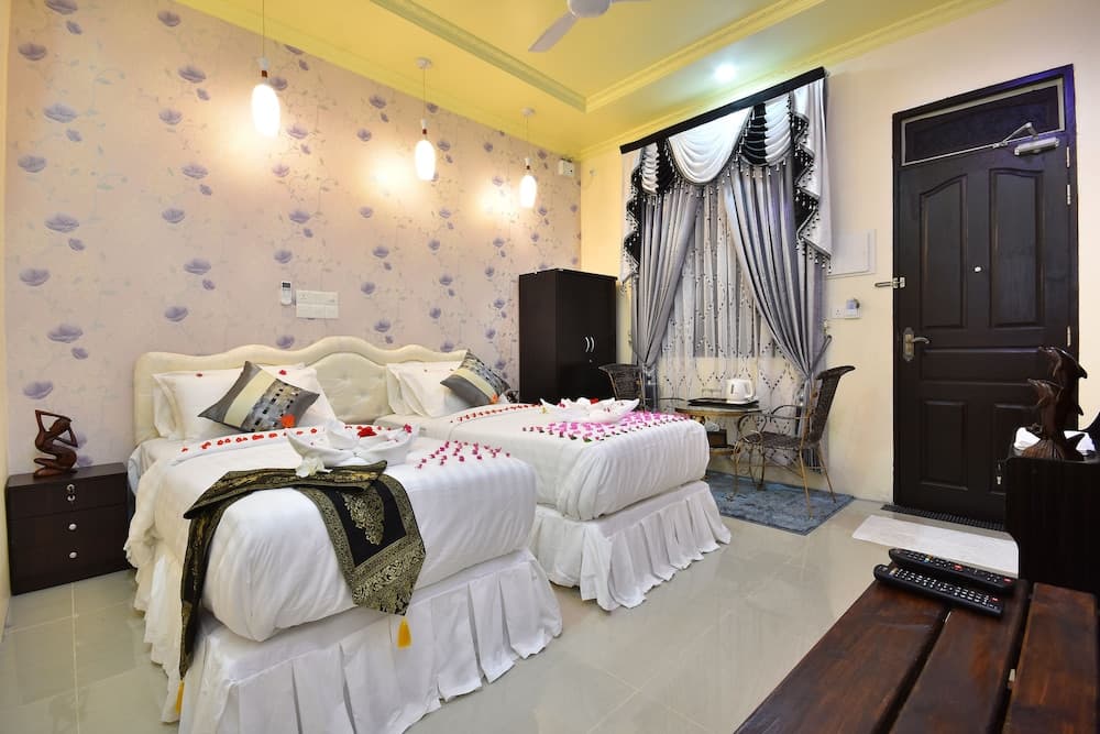 Holiday Haven Ukulhas