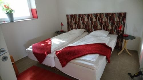 Körsbärsdalen Bed & Breakfast