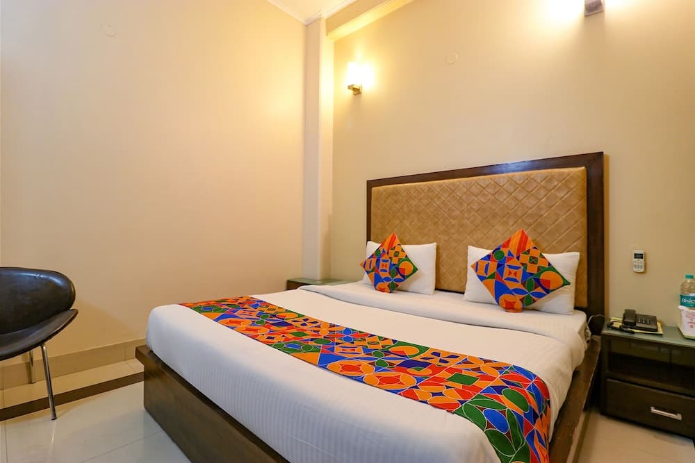 Fabhotel Llyod Residency