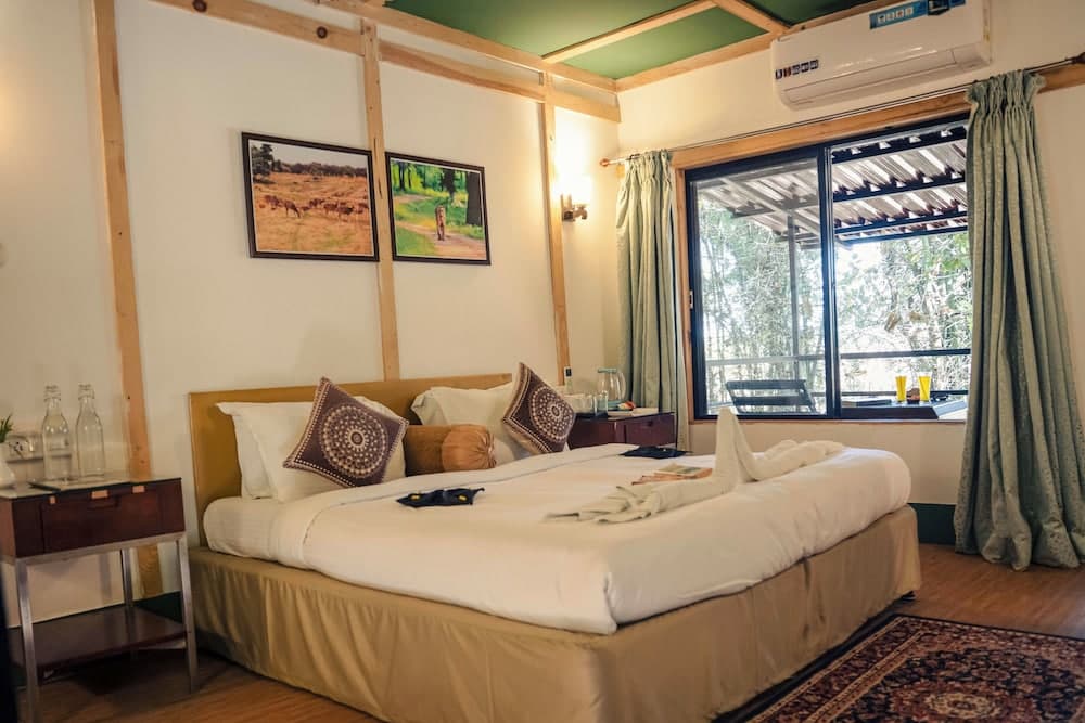 Wilderness camp Resort Pench