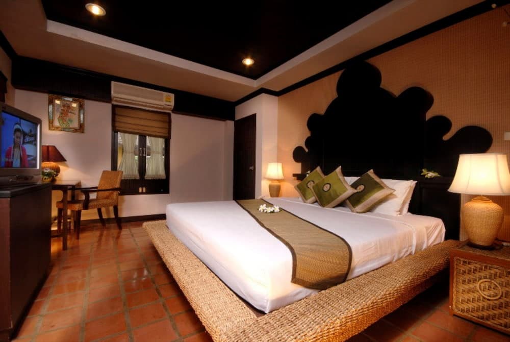Golden Pine Beach Resort