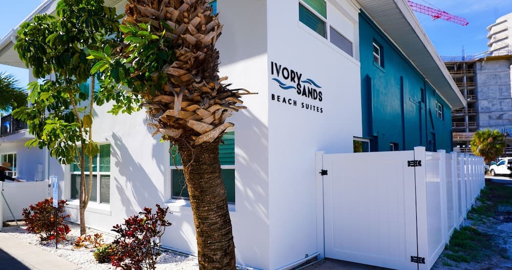 Sands Point Motel