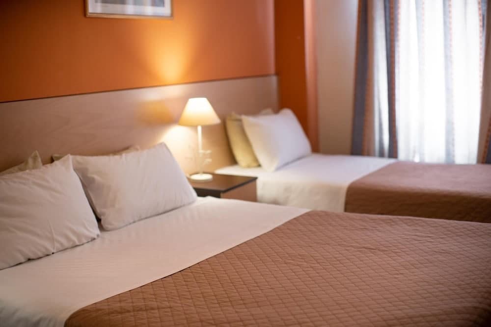 Alexandria Hotel