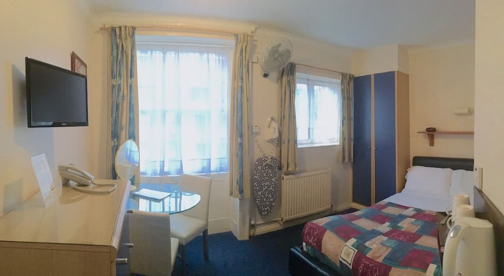 Hadleigh Hotel