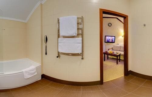 Pid Templem Hotel