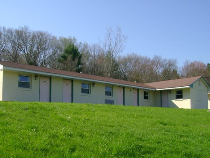 Passport Inn & Suites