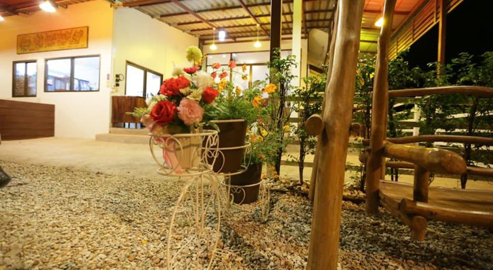 Sukhothai Hostel