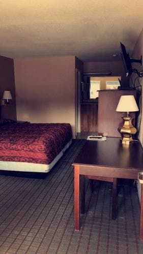 Budget Inn
