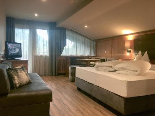 Hotel Hirzer