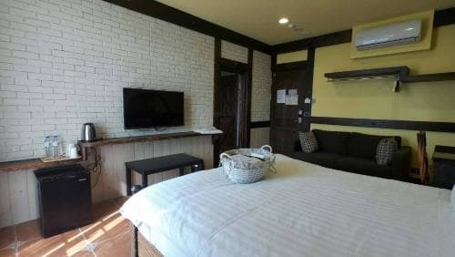 Brest Bed & Breakfast