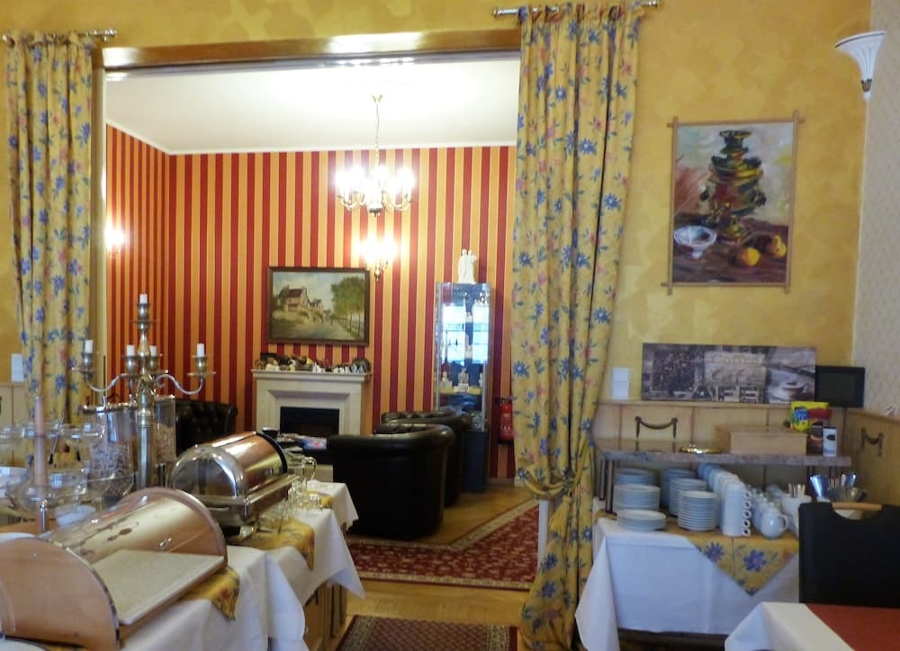 Pension Savoy