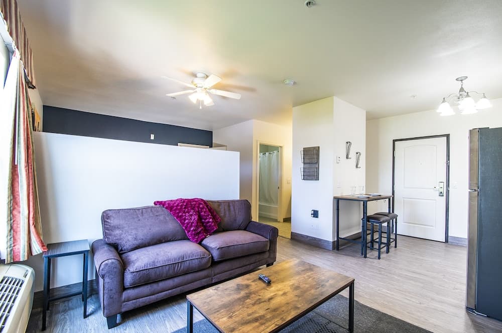 The Vistas Sierra Vista 1bd apartment
