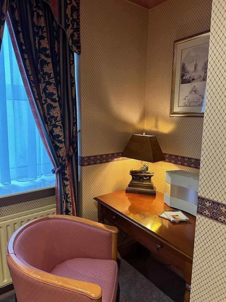 Regency Hotel