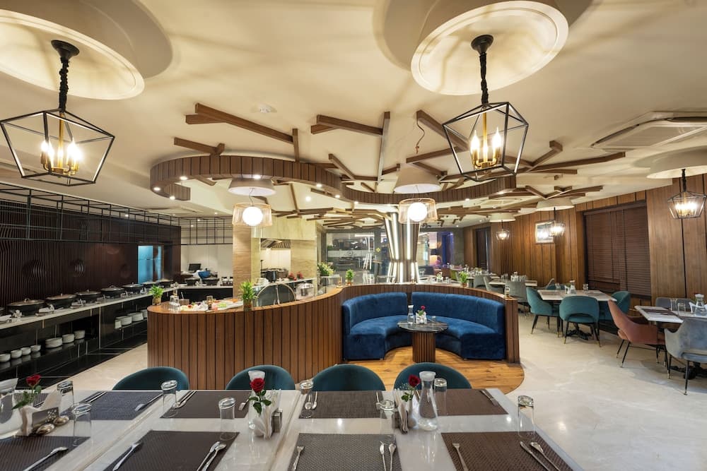 Hotel Snowland Srinagar