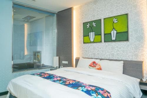 Skylight B&B