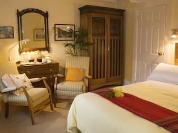 Anna's House B&b